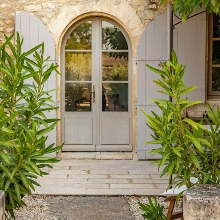 Location gite dans les alpilles sud de la france