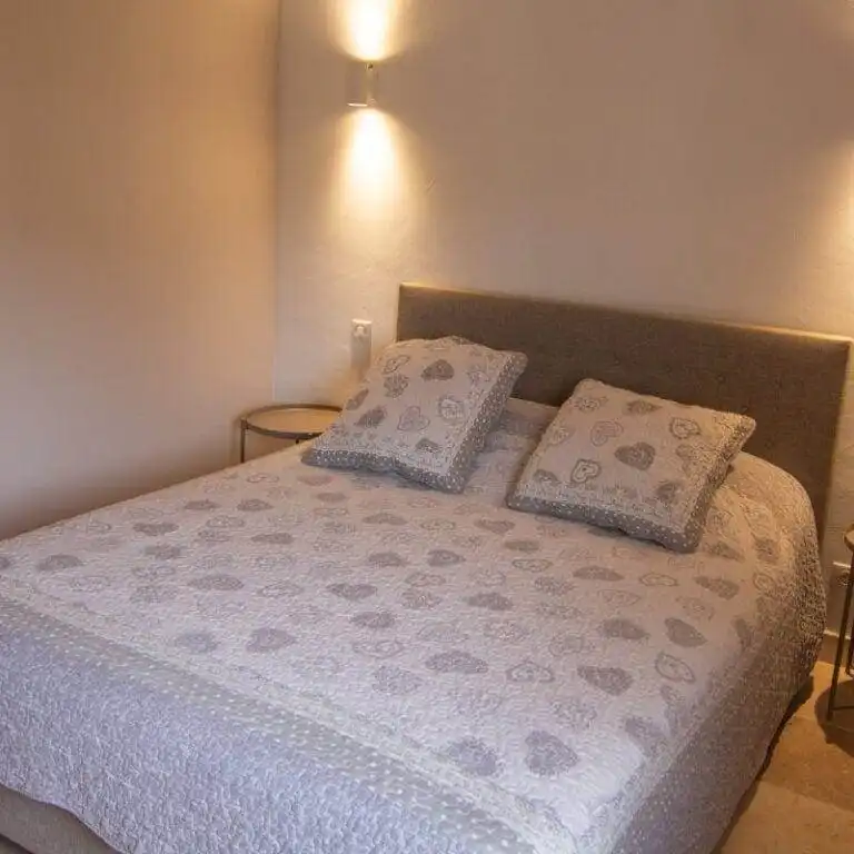 Location gite dans les alpilles sud de la france