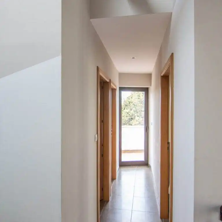 Location appartement vacances dans les Alpilles (06)