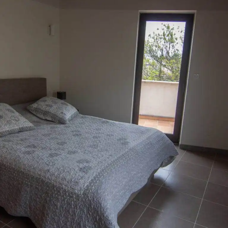 Location appartement vacances dans les Alpilles (09)